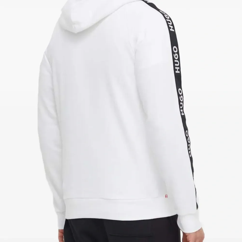 Худи с логотипной лентой