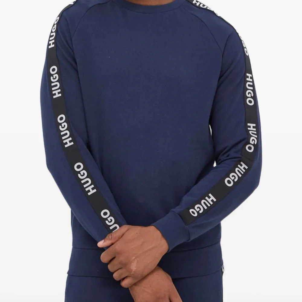 Свитшот с логотипной лентой