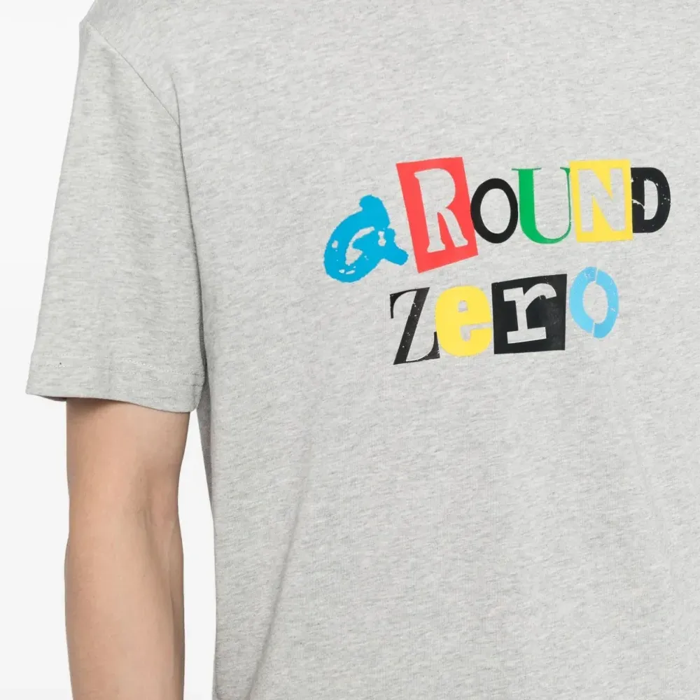 Футболка с логотипом