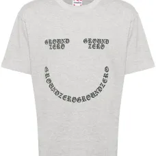 Футболка с логотипом