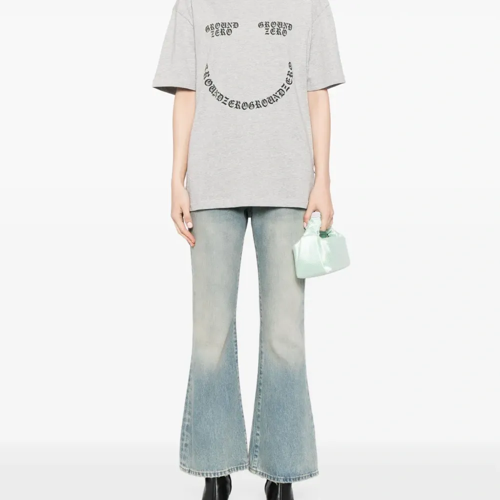 Футболка с логотипом Футболка с логотипом