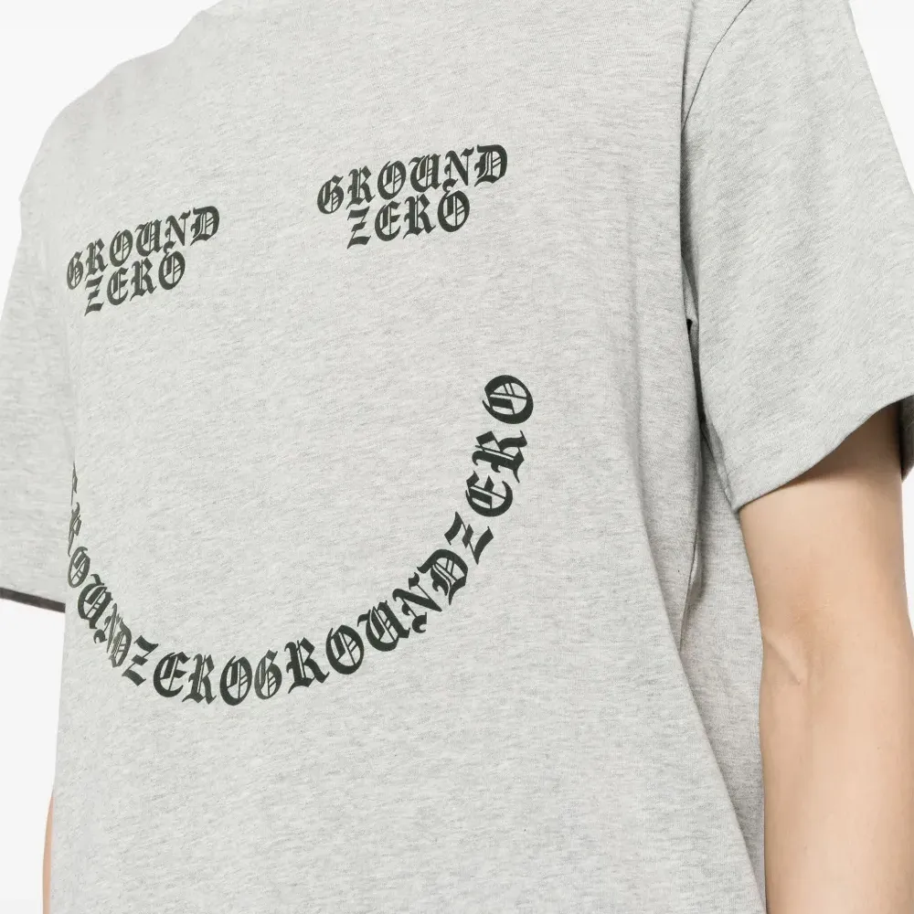 Футболка с логотипом Футболка с логотипом