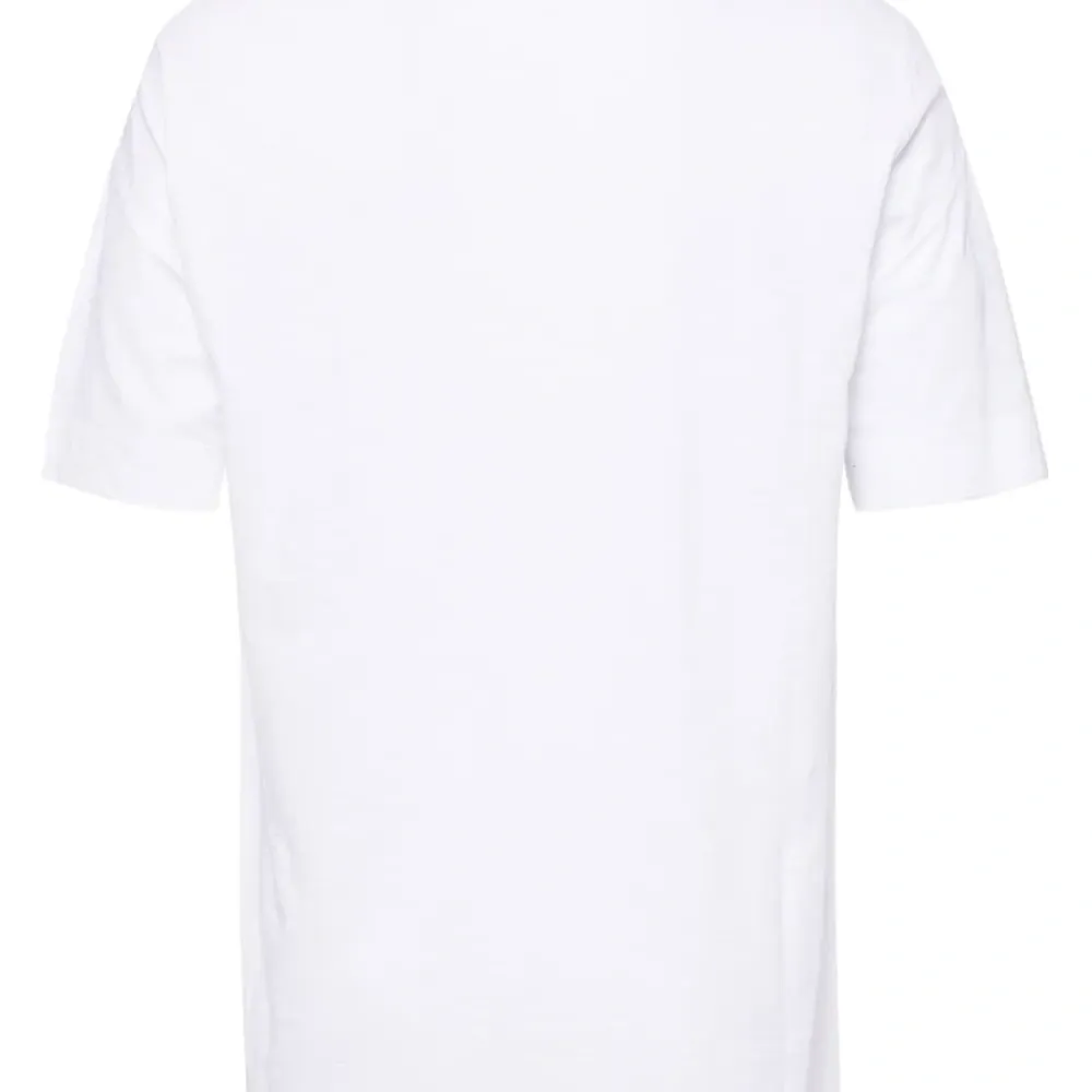 Футболка со вставками