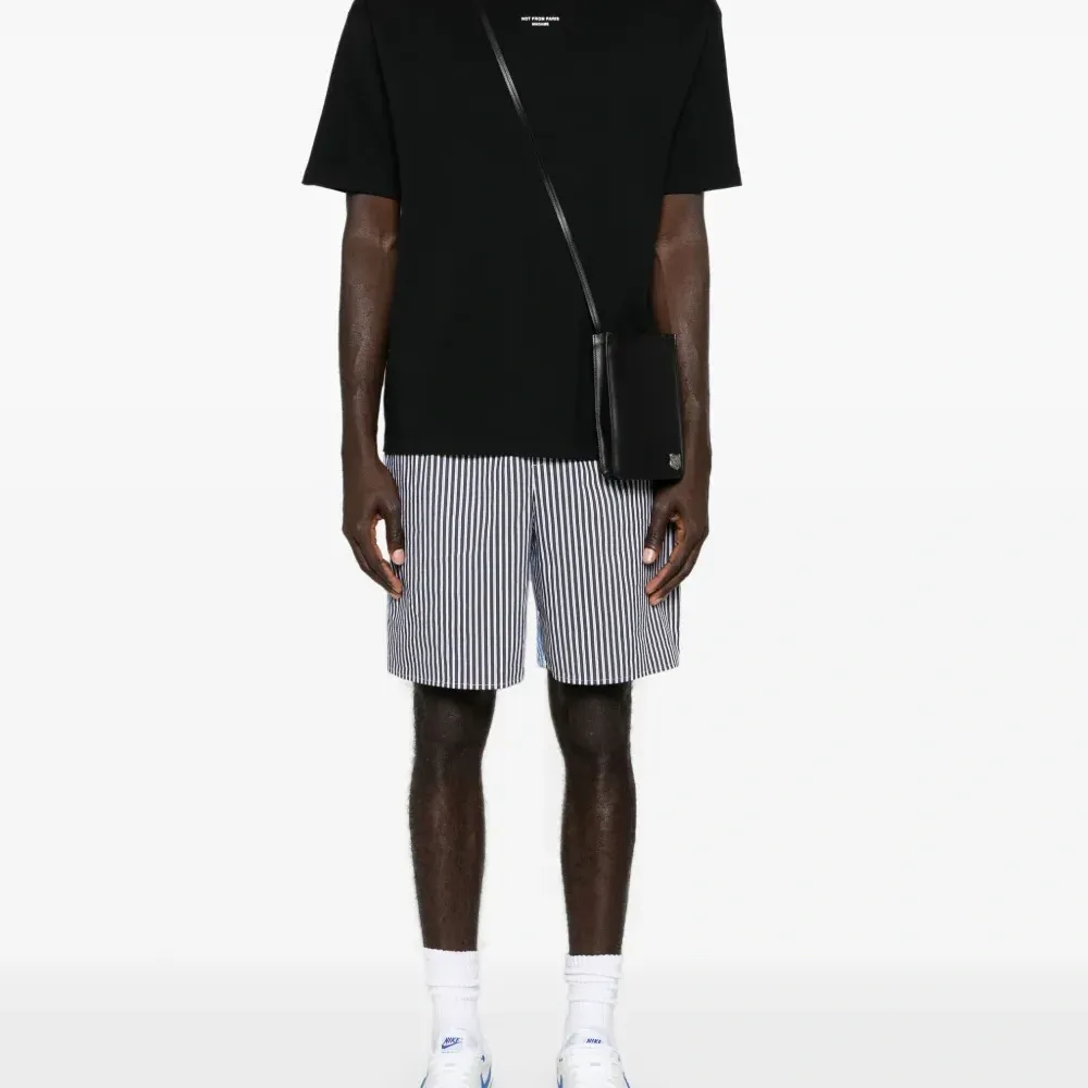 Футболка с надписью