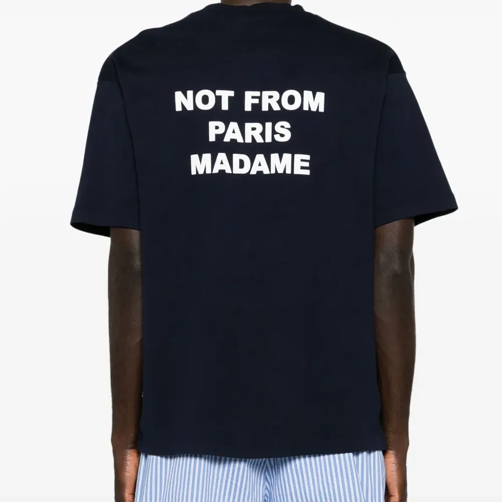 Футболка с надписью