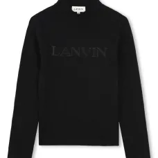 Свитер с высоким воротником