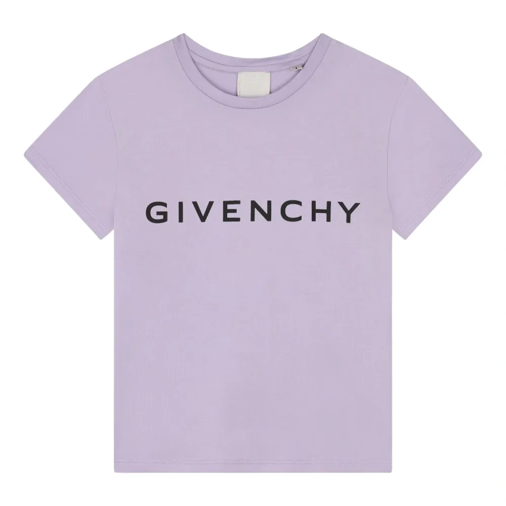 Футболка с логотипом