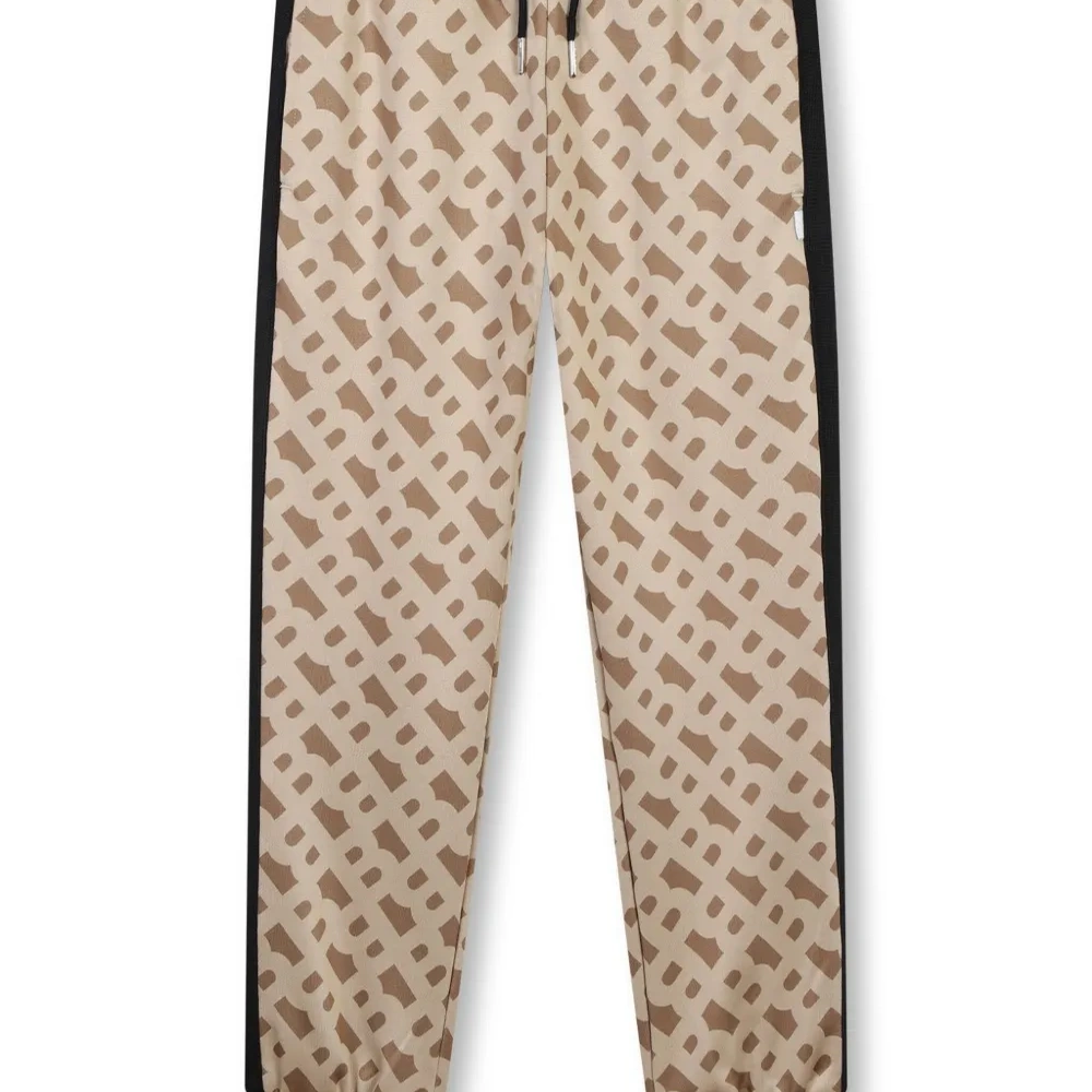 Спортивные брюки с кулиской и монограммой