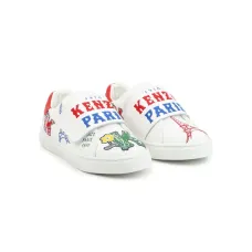 Кроссовки с вышитым логотипом