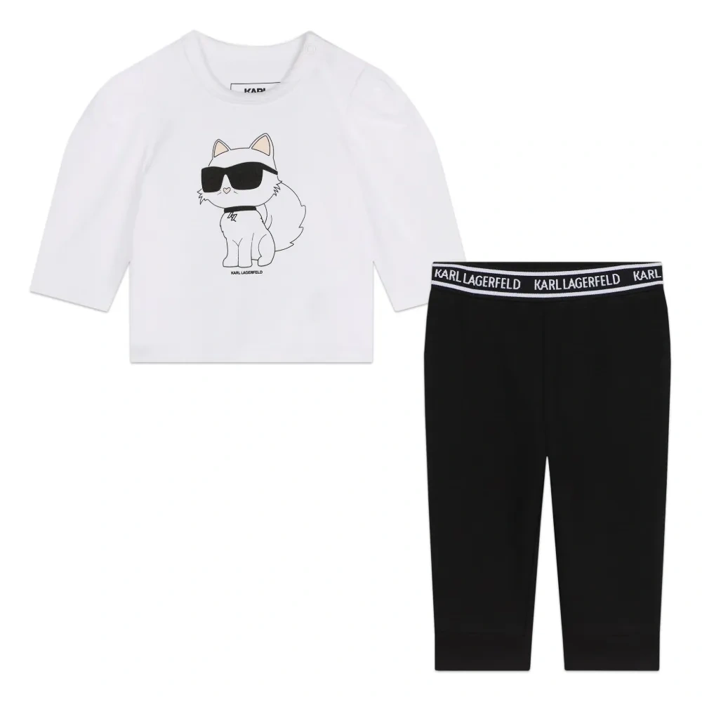 Комплект из футболки и легинсов