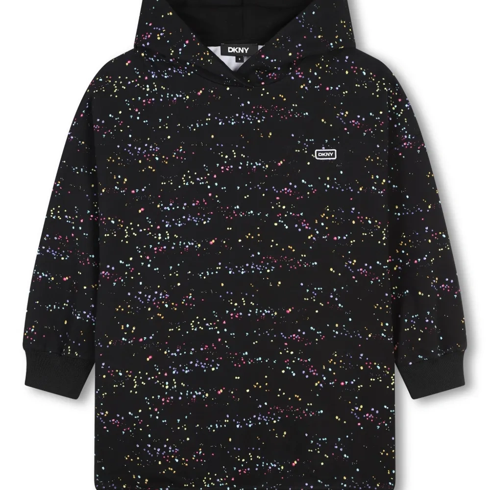 Платье с капюшоном и нашивкой-логотипом