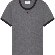 Футболка с вышитым логотипом