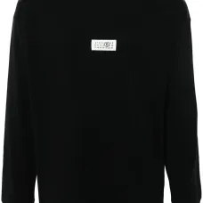 Футболка с длинными рукавами