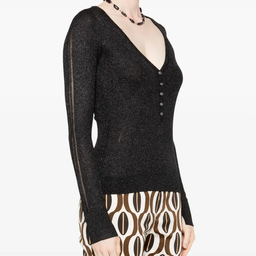 Топ тонкой вязки с люрексом