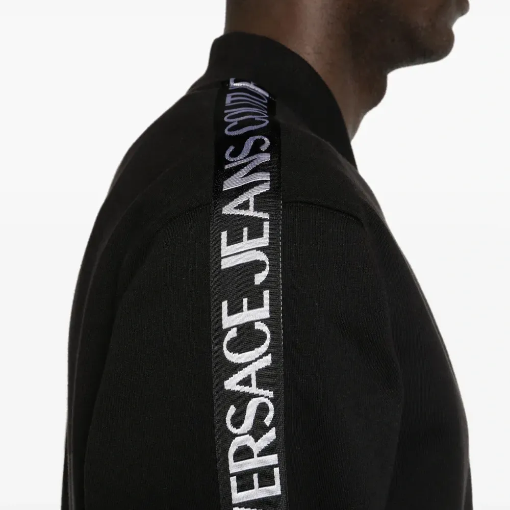 Толстовка с логотипом