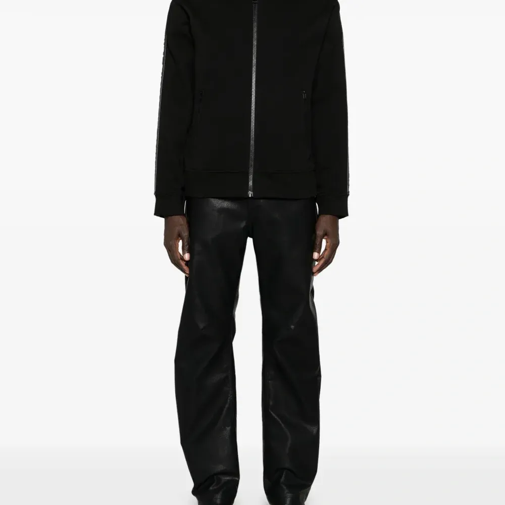 Толстовка с логотипом