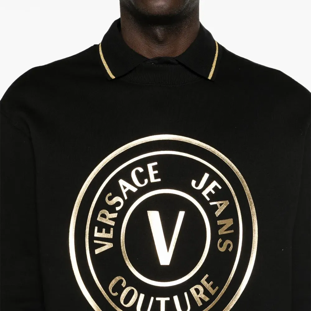 Толстовка с логотипом V-Emblem