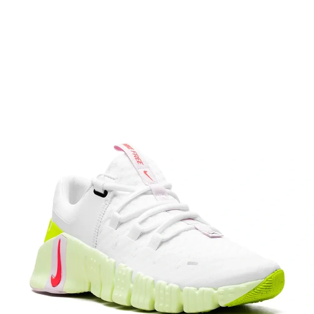 Кроссовки Free Metcon 5 Barely Volt/Pink Foam Кроссовки Free Metcon 5 Barely Volt/Pink Foam