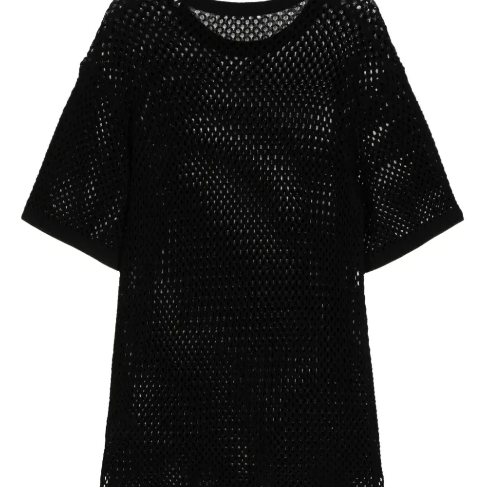 Футболка с круглым вырезом