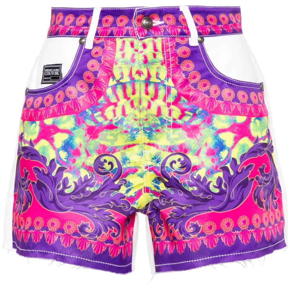 Джинсовые шорты с логотипом