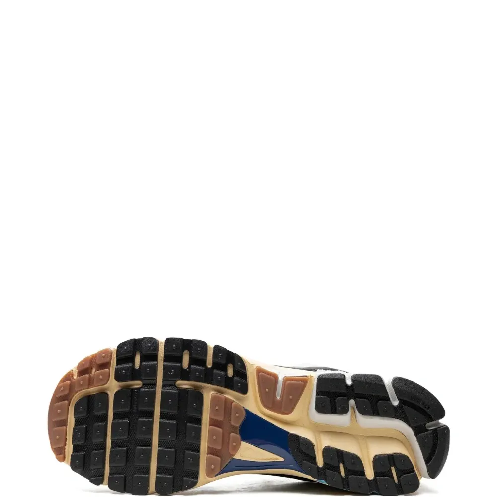 Кроссовки Zoom Vomero 5 Design By Japan