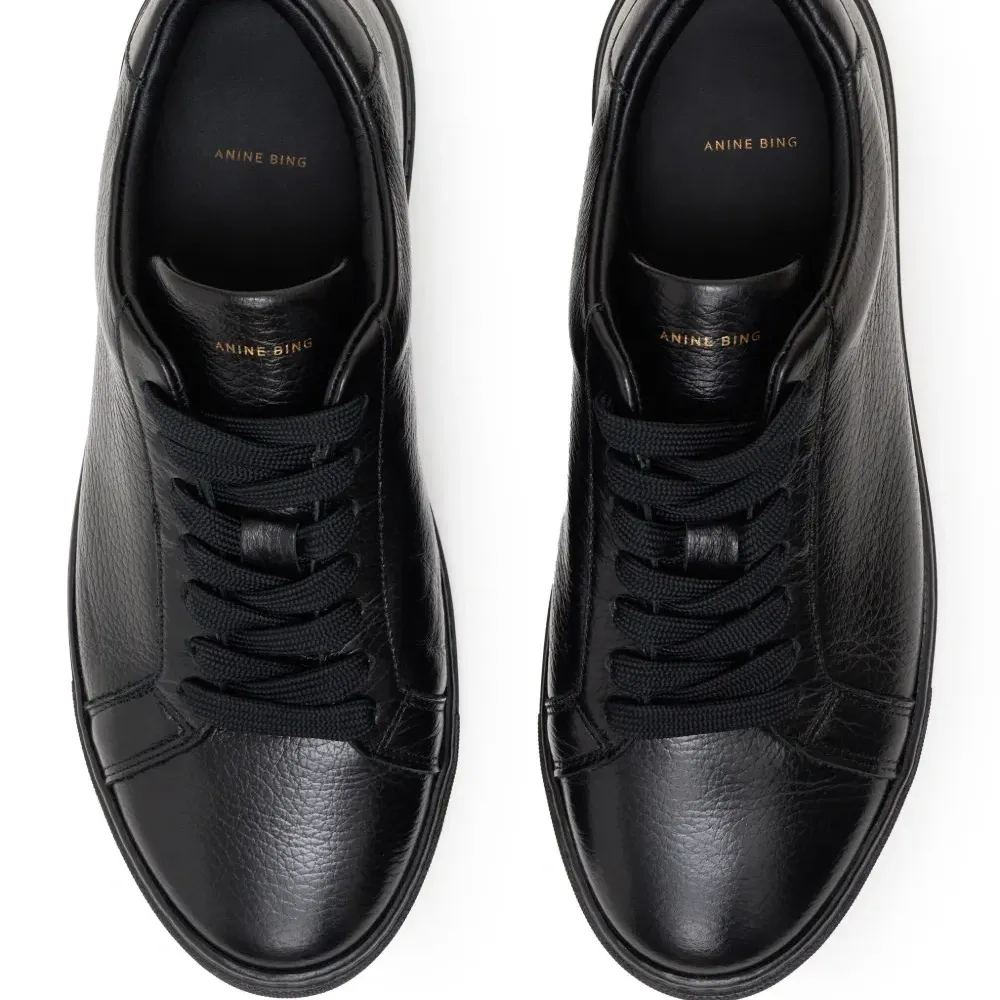 Кроссовки Liane