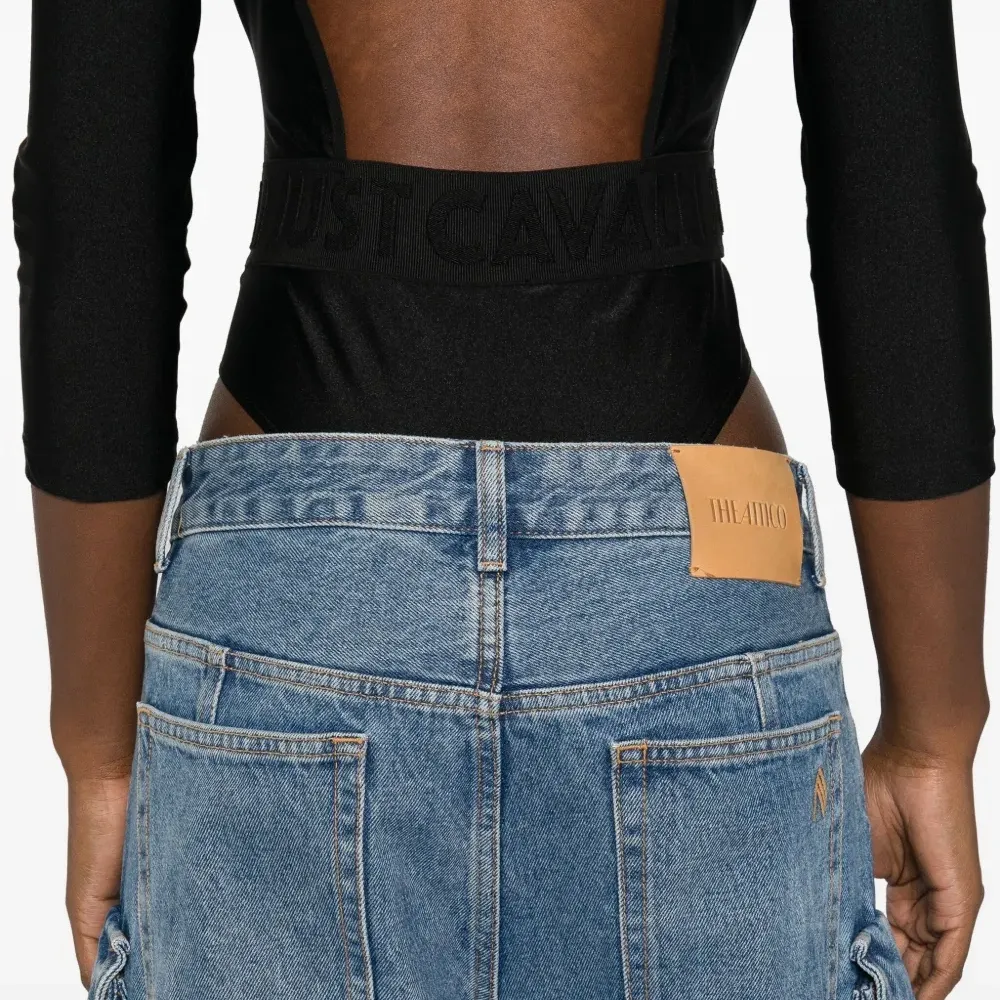 Атласное боди с открытой спиной