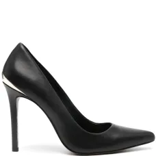 Туфли с ремешком на пятке