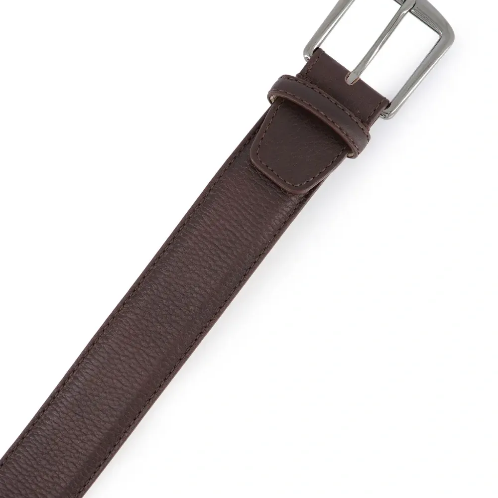 Ремень с пряжкой