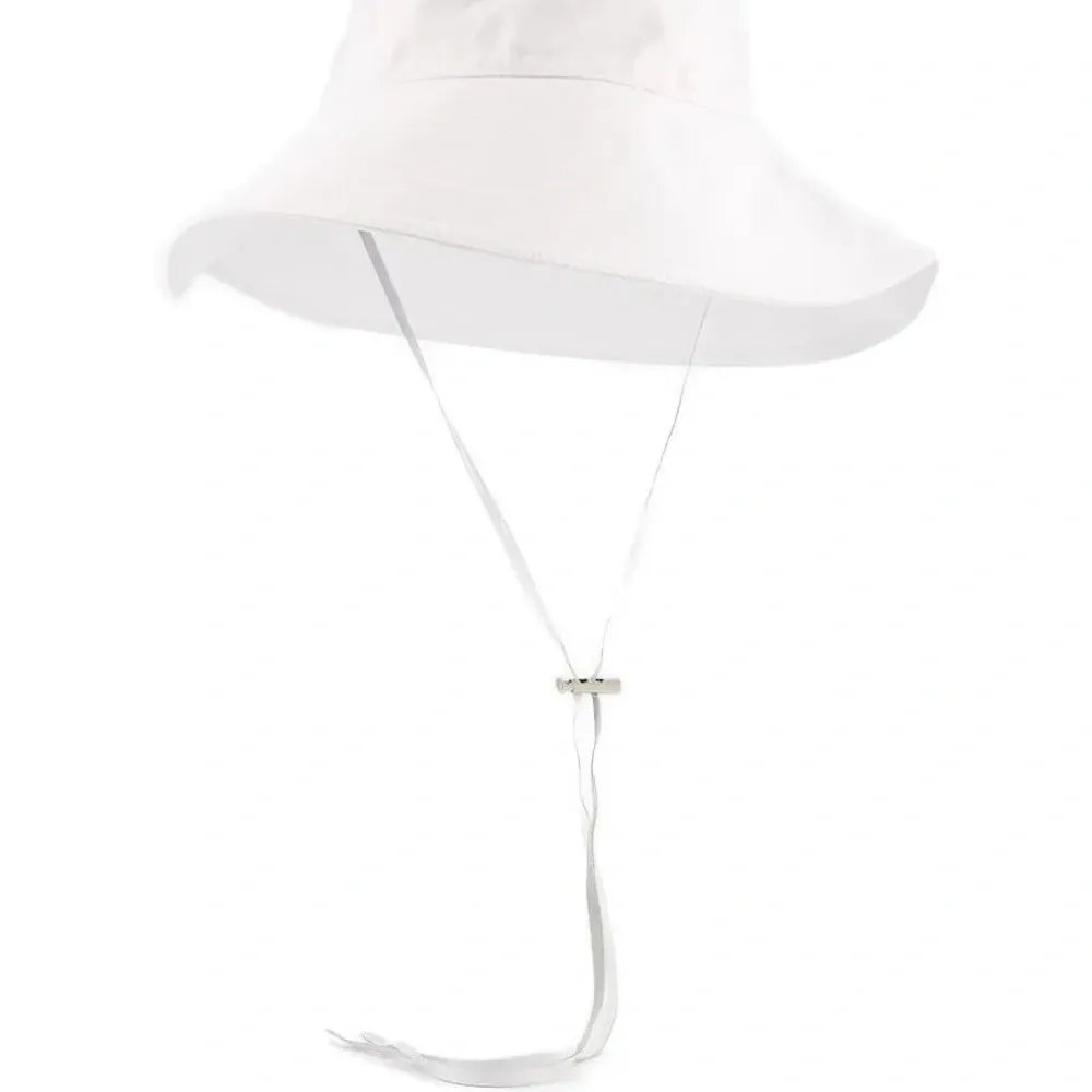 Льняная шляпа с регулируемой лентой Льняная шляпа с регулируемой лентой