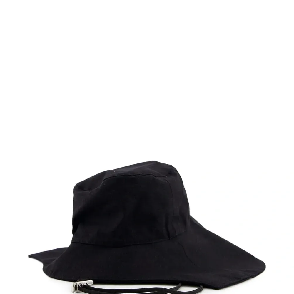 Панама асимметричного кроя Панама асимметричного кроя