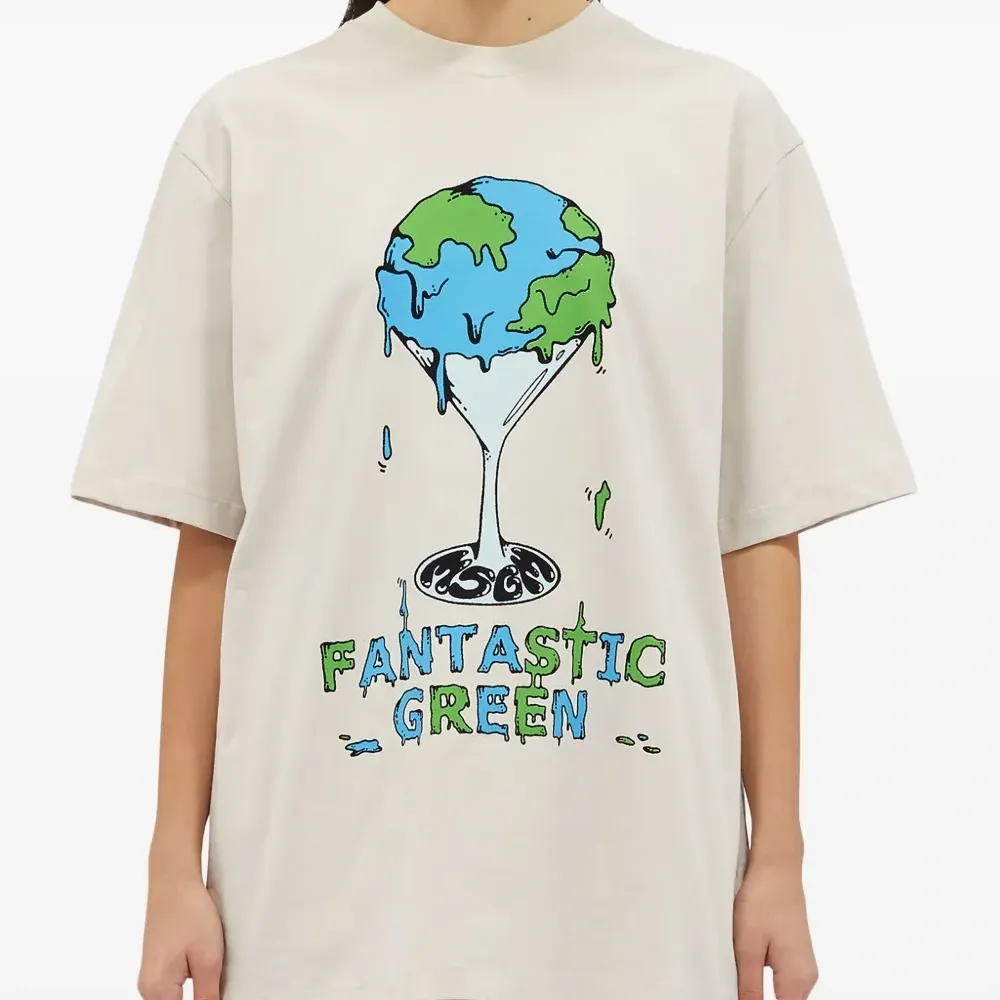 Футболка с графичным принтом