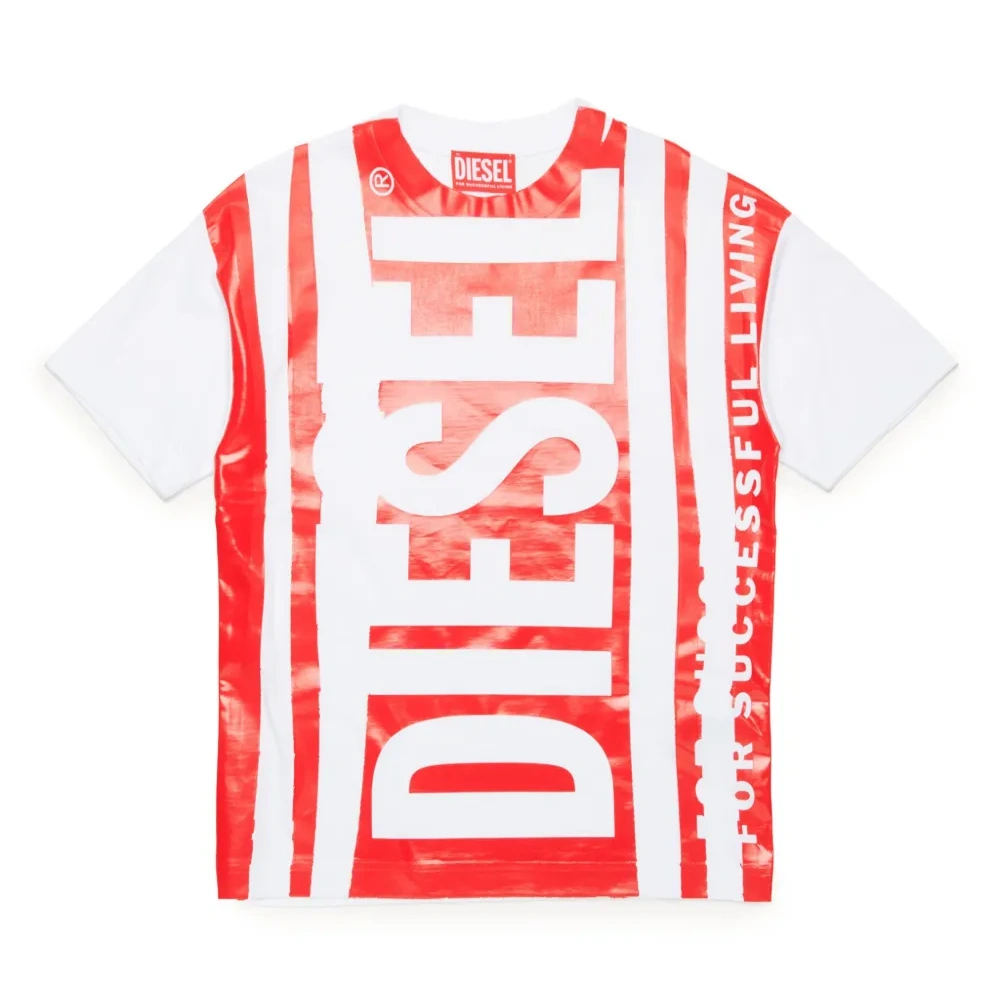 Футболка с логотипом