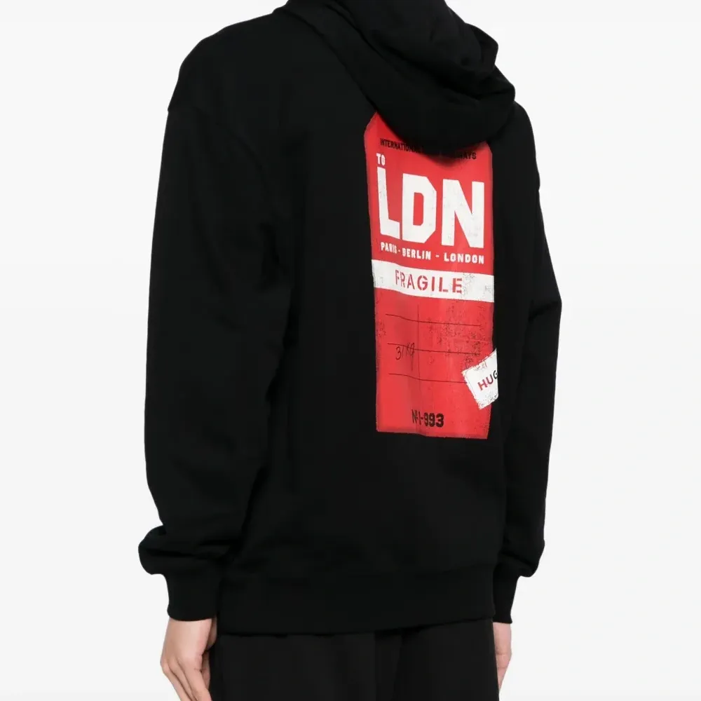 Худи с графичным принтом