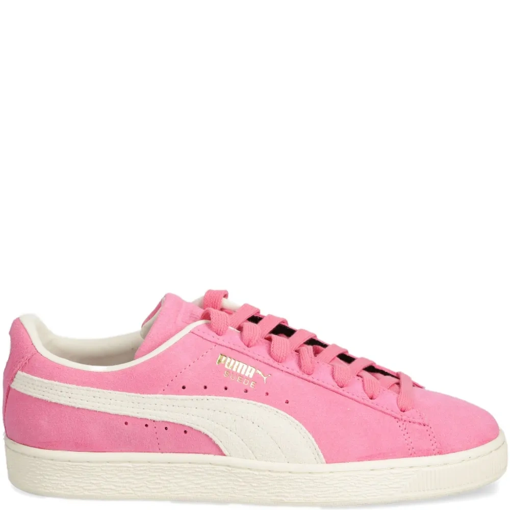 Кроссовки на шнуровке