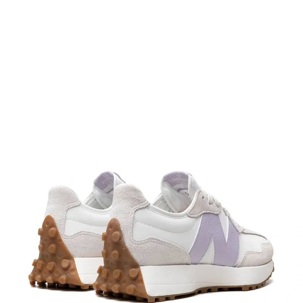 Кроссовки 327