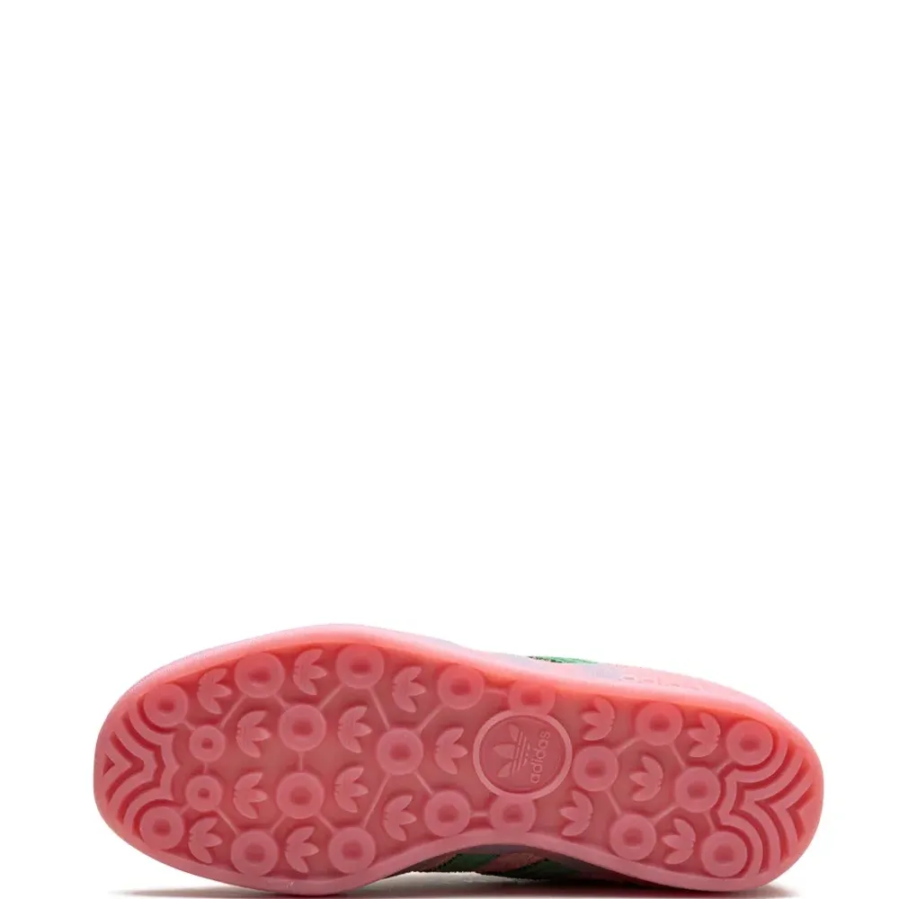 Кроссовки Gazelle Indoor 'Semi Pink Spark/Preloved Scarlet'