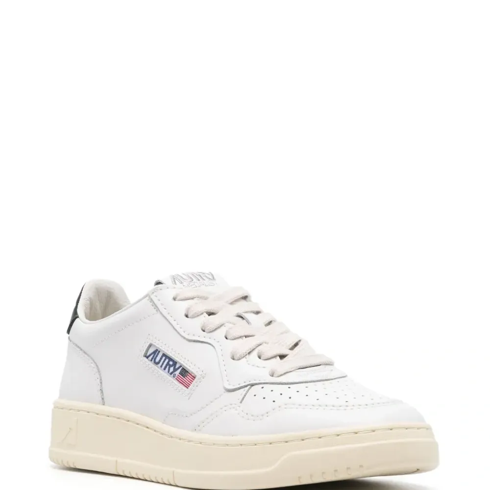 Кроссовки Medalist