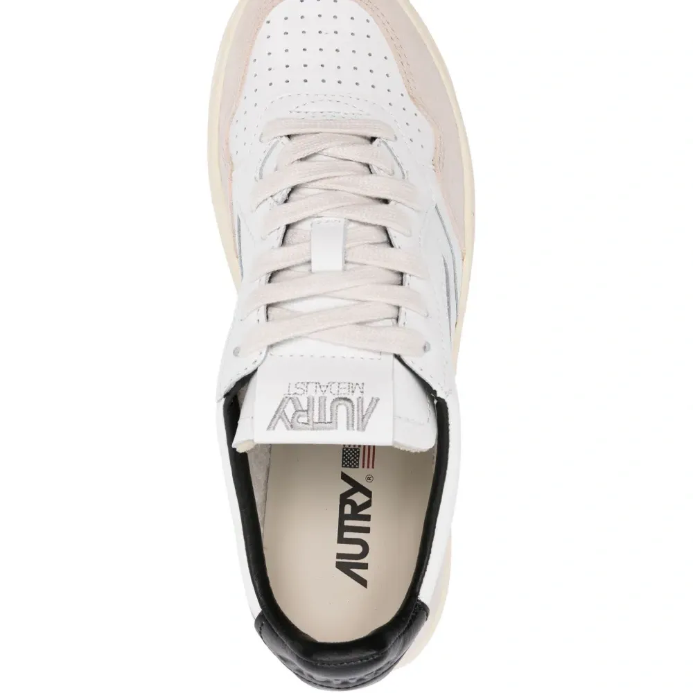 Кроссовки Medalist