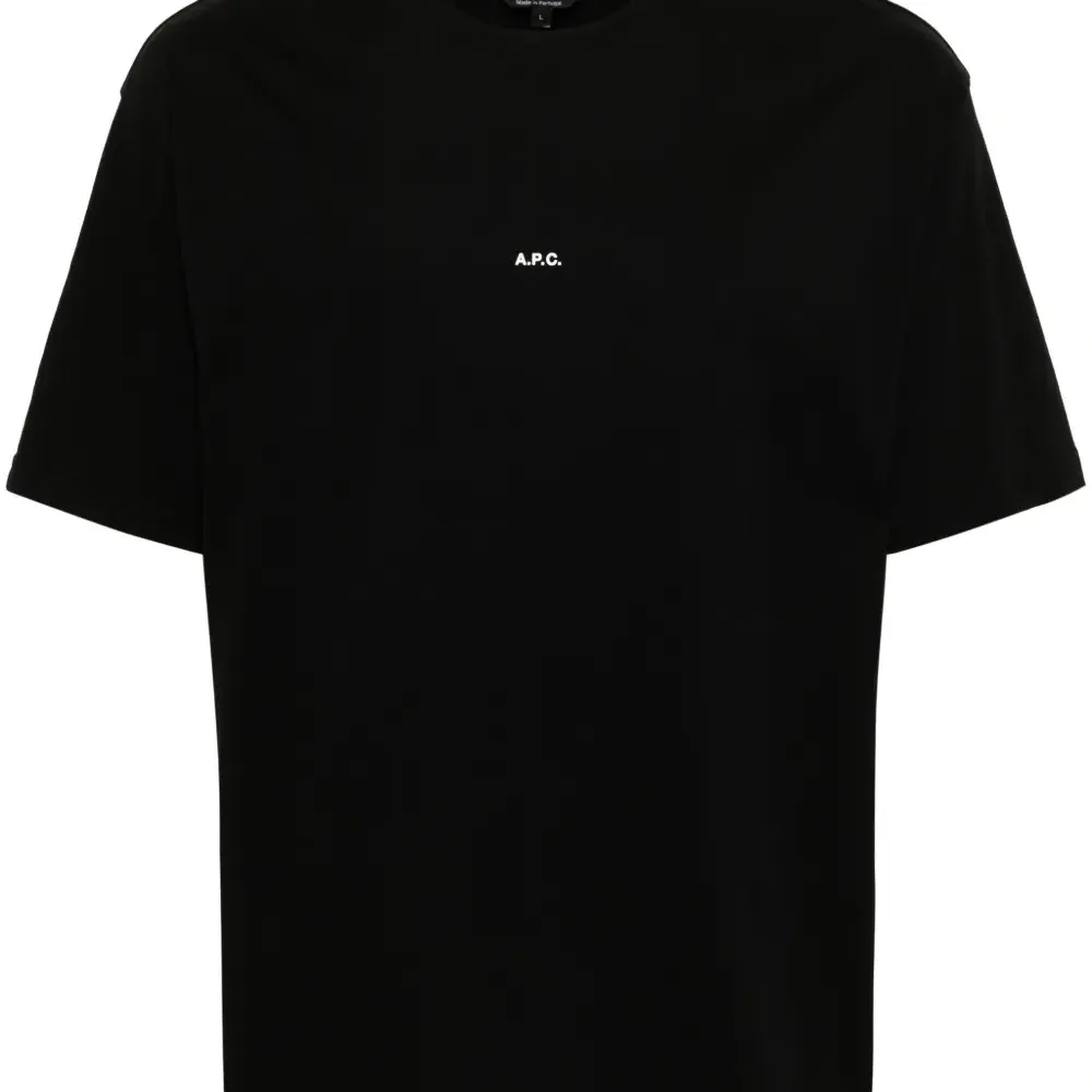 Футболка с логотипом