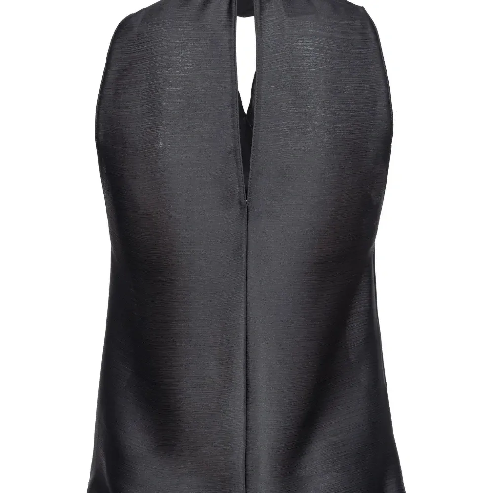 Атласная блузка с драпировкой Атласная блузка с драпировкой