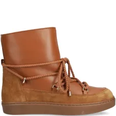 Сапоги для снега из кожи со шнуровкой из верёвки