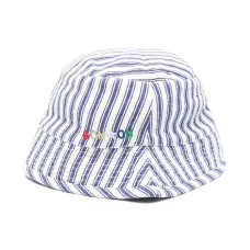 Шляпа с полосками