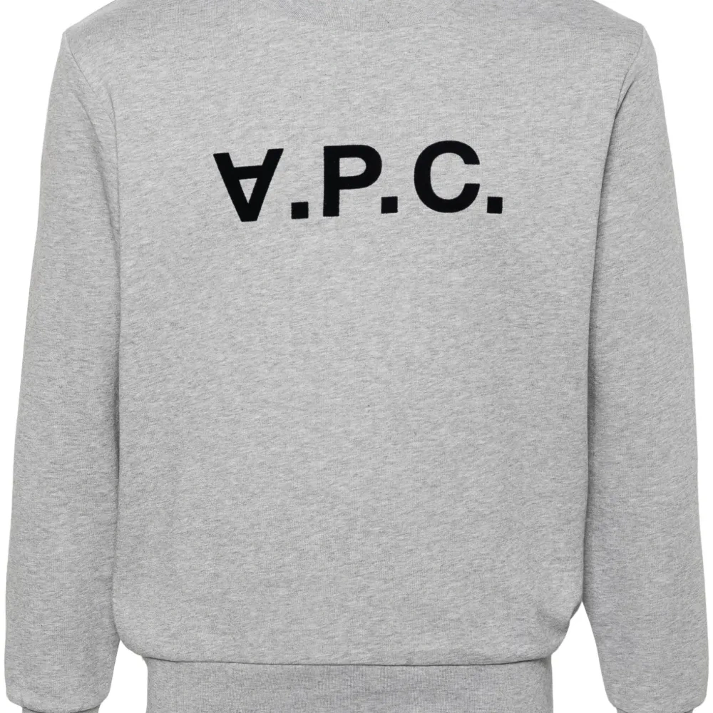 толстовка с логотипом