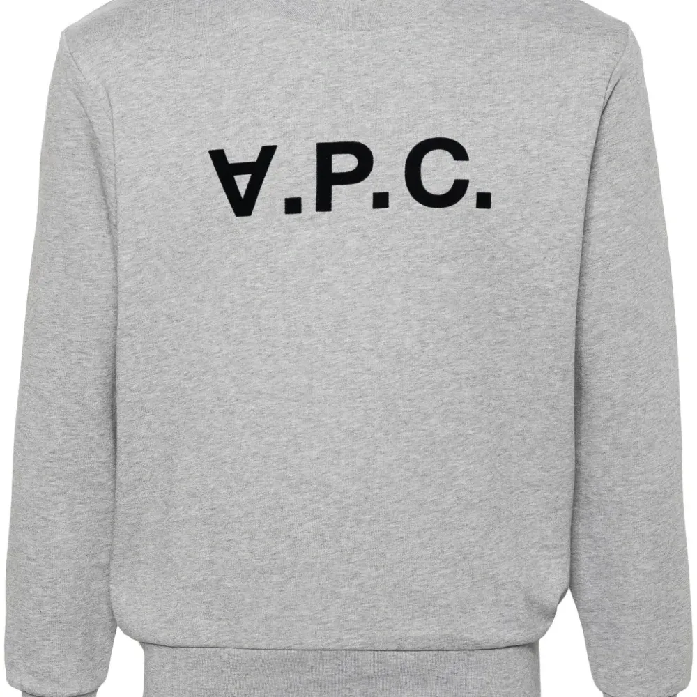 толстовка с логотипом