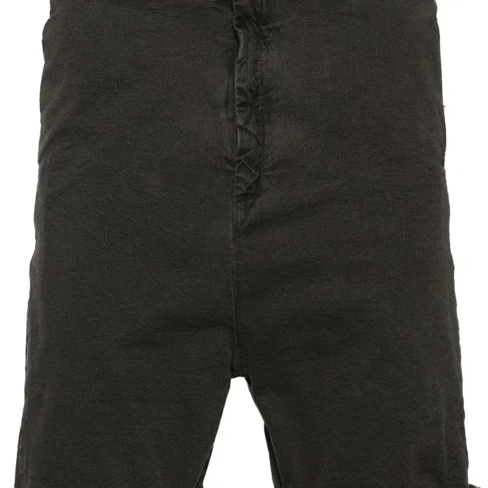 Шорты с низким шаговым швом