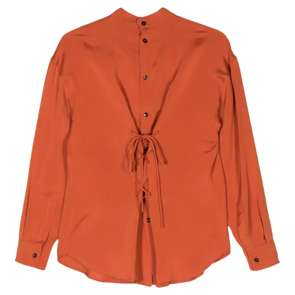 Креповая блузка со шнуровкой