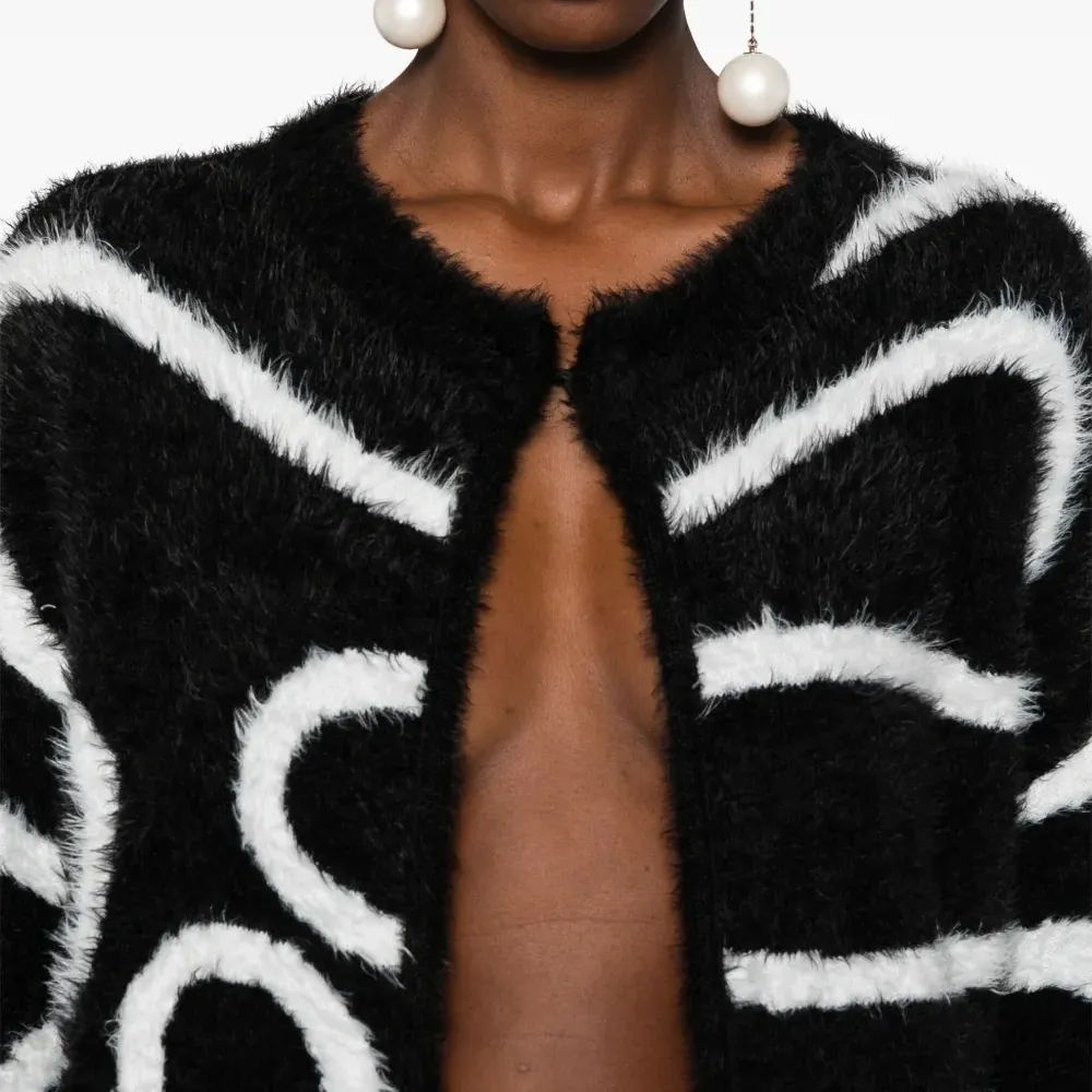 Кардиган вязки интарсия