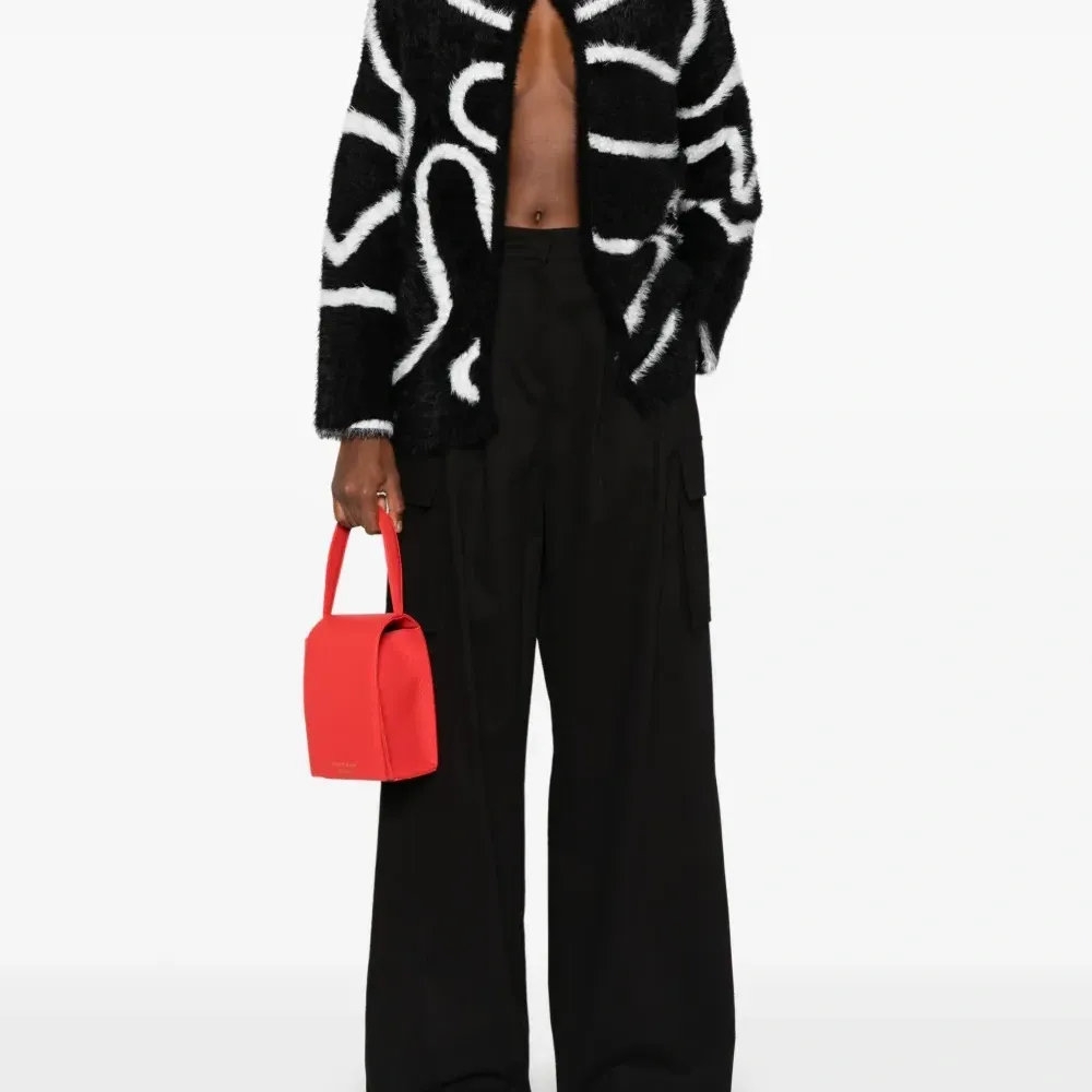 Кардиган вязки интарсия