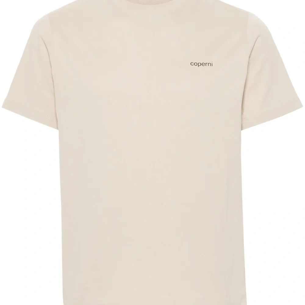 Футболка с логотипом